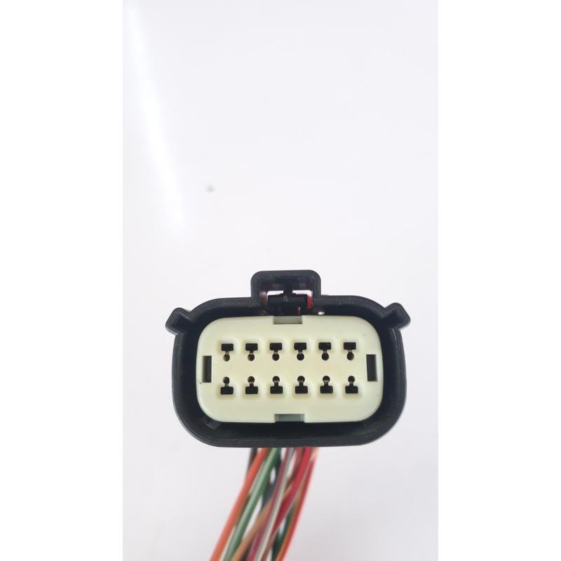 Arnes Conector Linea Molex 12 Terminales. Oem 33472-1206